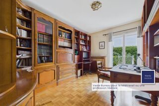  Maison à vendre 11 pièces 258 m²