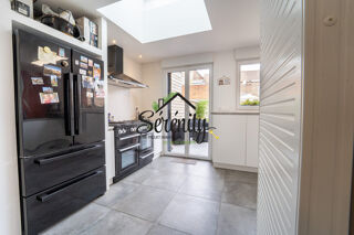  Maison  vendre 5 pices 111 m