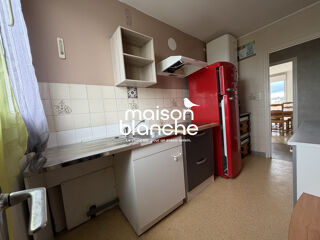  Appartement à louer 3 pièces 68 m²