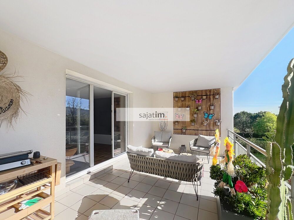 Vente Appartement spacieux T3 de 75 m² avec une grande TERRASSE OUEST La ciotat