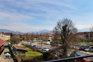  Appartement à louer 3 pièces 42 m²