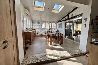  Maison à vendre 8 pièces 238 m²
