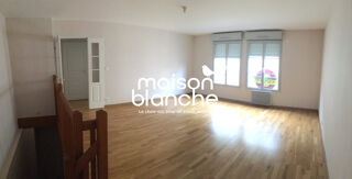  Appartement à louer 3 pièces 75 m²