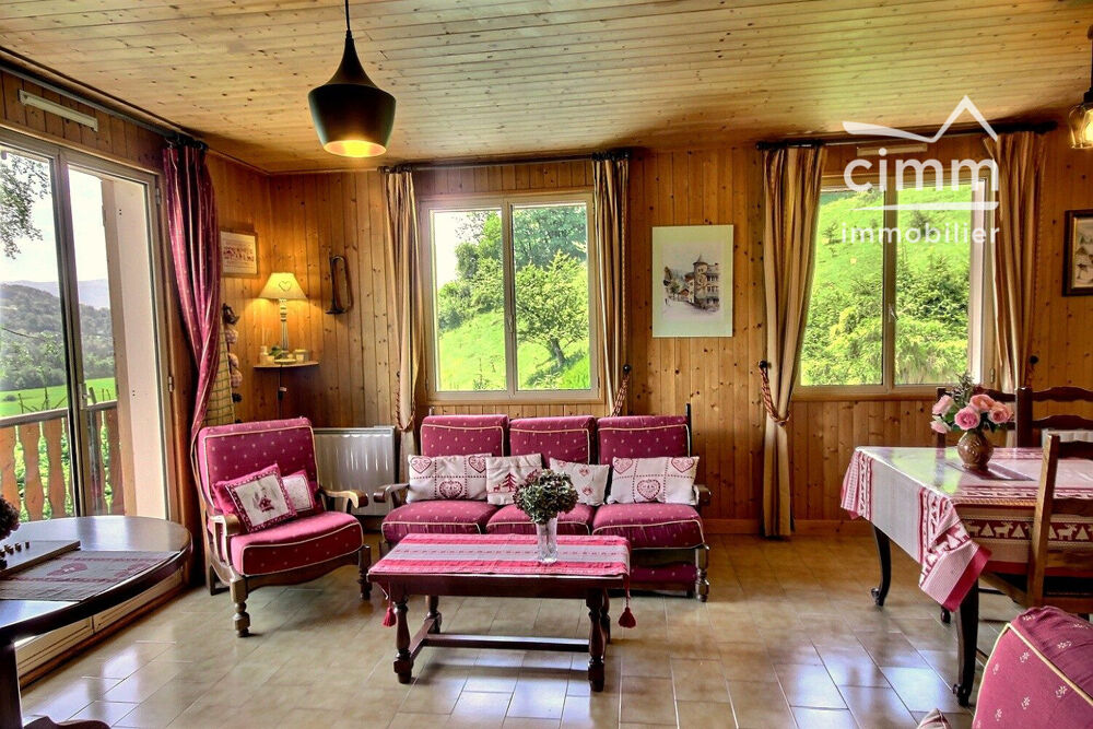 A VENDRE CHALET VUE MONTAGNES A RÉNOVER TANINGES (74440)
