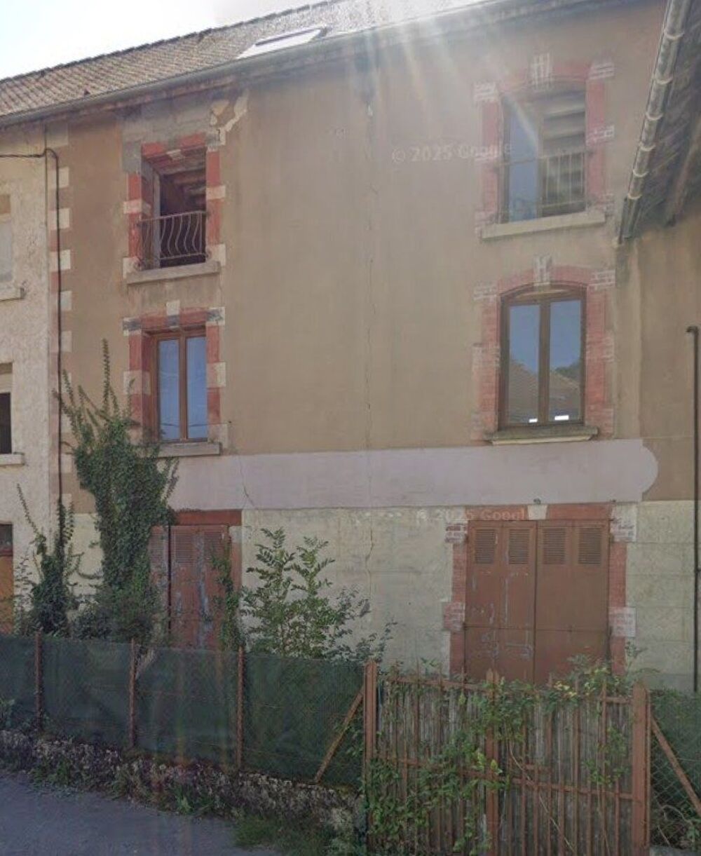 Vente Immeuble 38620 Saint Bueil, à vendre une maison à renover avec possibil Saint-bueil