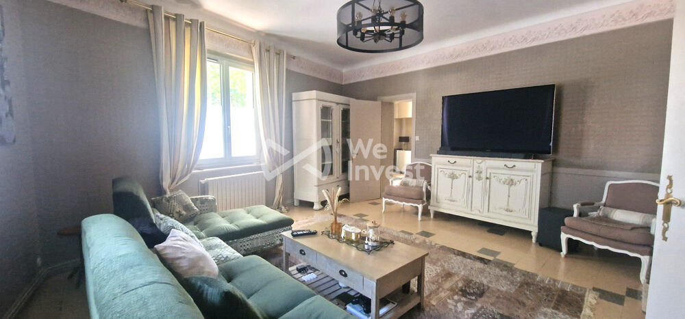 Maison 8 pièces 217 m² · à Castelsarrasin · 217 m² · 277 000 €