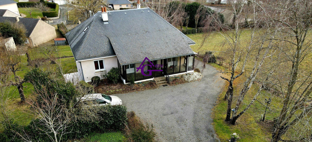 Maison traditionnelle semi enterrée T5 DE 136 M² <B....