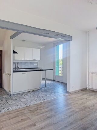  Maison à louer 4 pièces 94 m²