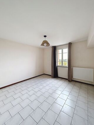  Appartement � louer 4 pi�ces 102 m�