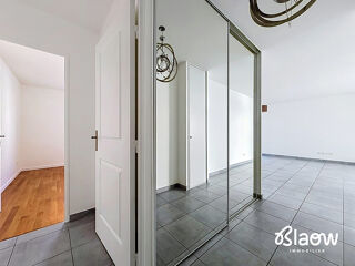 Vente Appartement Appartement T3 à vendre à Meyzieu, avec terrasse et garage en Meyzieu