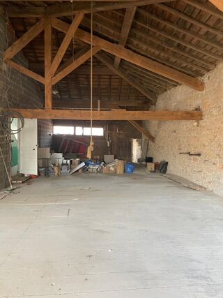  Immeuble à vendre 352 m²