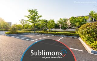  Parking / Garage  vendre 12 m