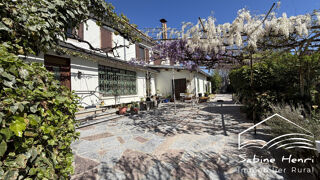  Maison � vendre 9 pi�ces 256 m�