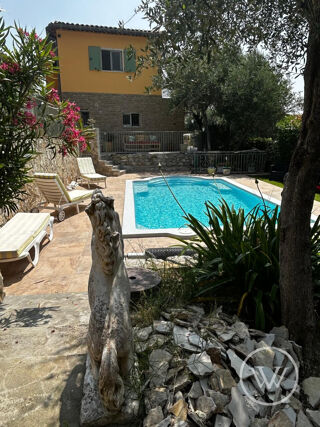  Maison � vendre 4 pi�ces 140 m�