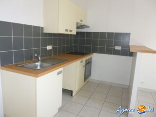  Appartement à louer 3 pièces 51 m²