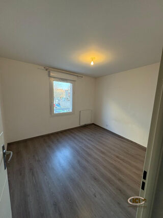  Appartement � louer 3 pi�ces 70 m�