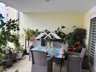 Vente Appartement Appartement très lumimeux au centre ville de Saint Joseph Saint-joseph