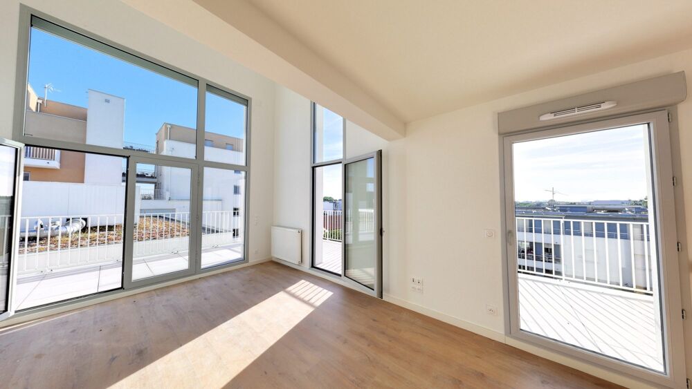 Vente Appartement Superbe duplex loft dernier étage triple expo / terrasse 30m2 La rochelle