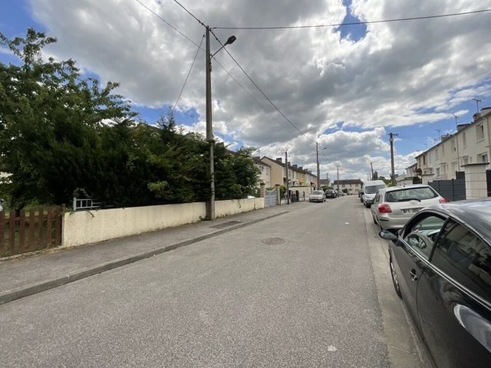 Vente Terrain Terrain à bâtir de 293 m² – Façade 16 m – Quartier rési Mantes-la-ville