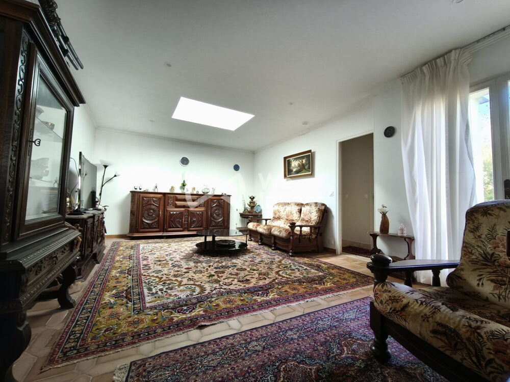 A vendre Ensemble Immobilier (deux maisons)