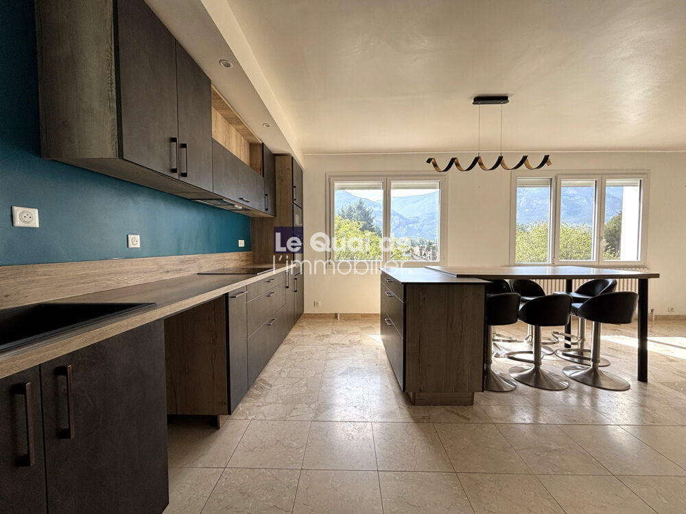 Vente Maison Grande maison entièrement rénovée – Terrain 687 m² Saint-Égrève