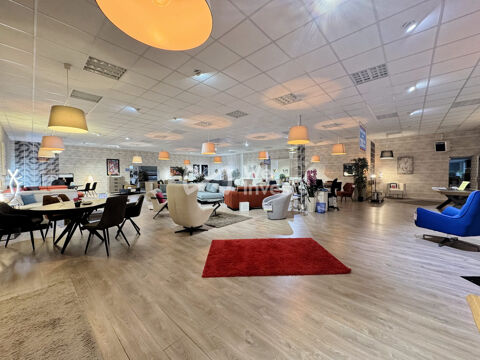   LOCAL D'ACTIVITÉ DE 1930 M² – SHOWROOMS, STOCKAGE, BUREAUX 