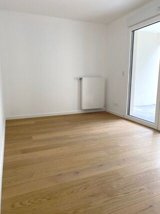  Appartement à louer 3 pièces 57 m²