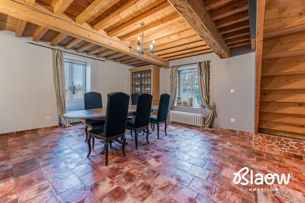 Maison 130 m² à vendre à Décines-Charpieu
