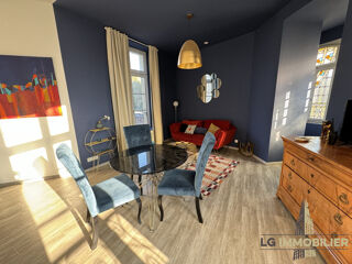  Appartement à louer 2 pièces 45 m²