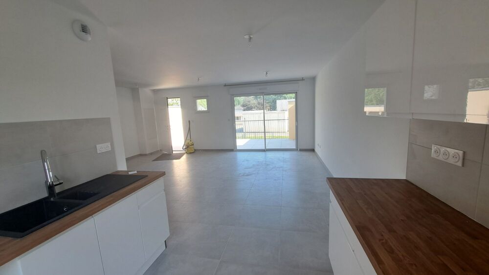 T4 duplex centre Guichen
