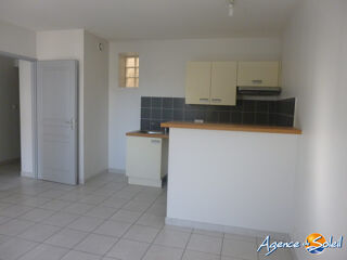  Appartement à louer 3 pièces 51 m²