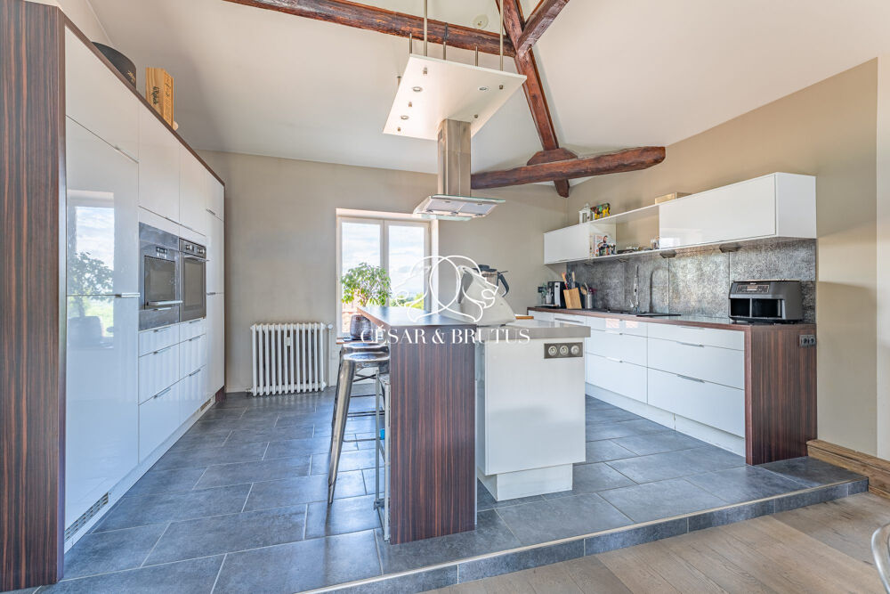 Au calme de l'Ouest Lyonnais : Grand T5 de 111m² en très bon ?