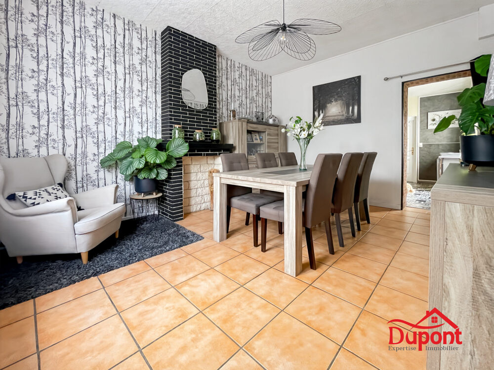 Vente Maison Maison trois chambres, jardin et dépendances à Masniéres Masnières