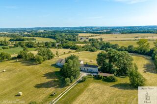  Maison à vendre 7 pièces 238 m²