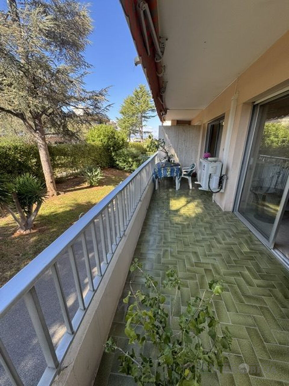 Vente Appartement APPARTEMENT 4 PIECES Antibes
