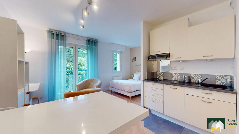 Location Appartement Studio entièrement meublé avec parking et cave Chartres