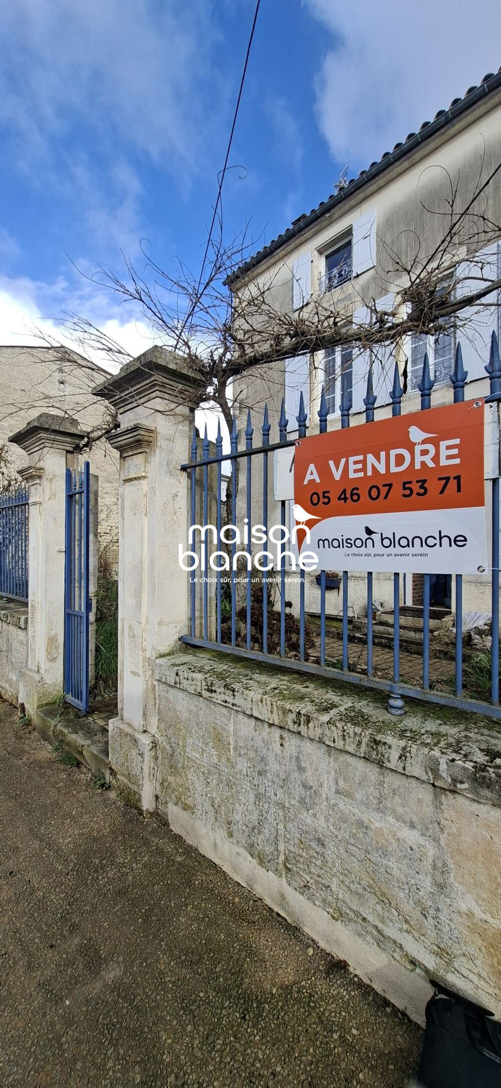Vente Immeuble Ensemble immobilier au coeur de Surgères Surgères