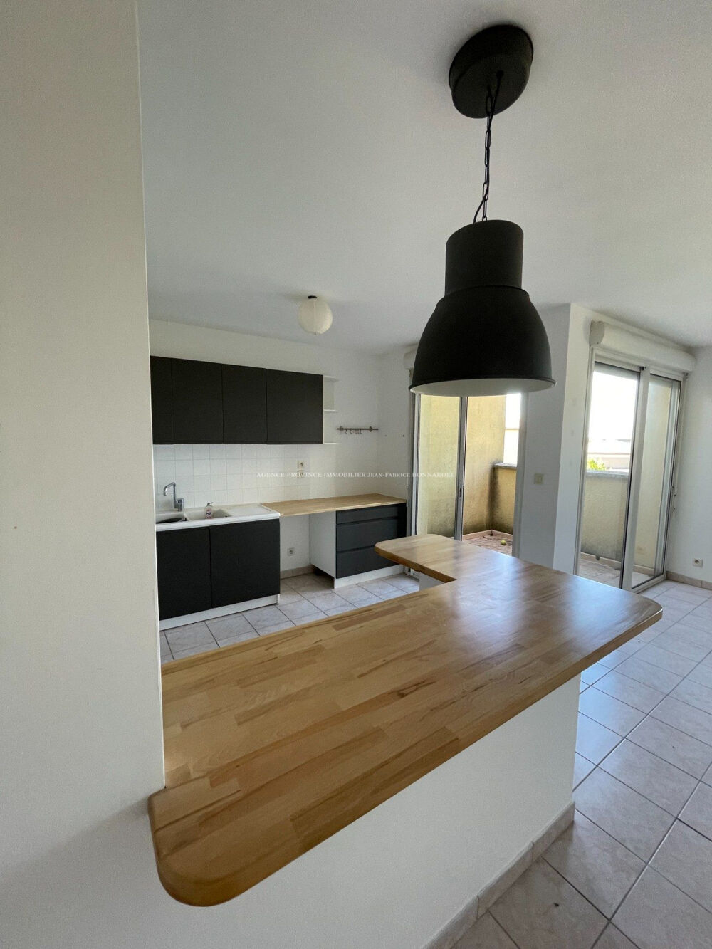 Location Appartement Appartement T2 dans Résidence Saint-paul-trois-châteaux