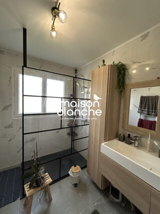 Vente Maison Maison plain pied, 2 chambres + un garage Les Églisottes-et-chalaures