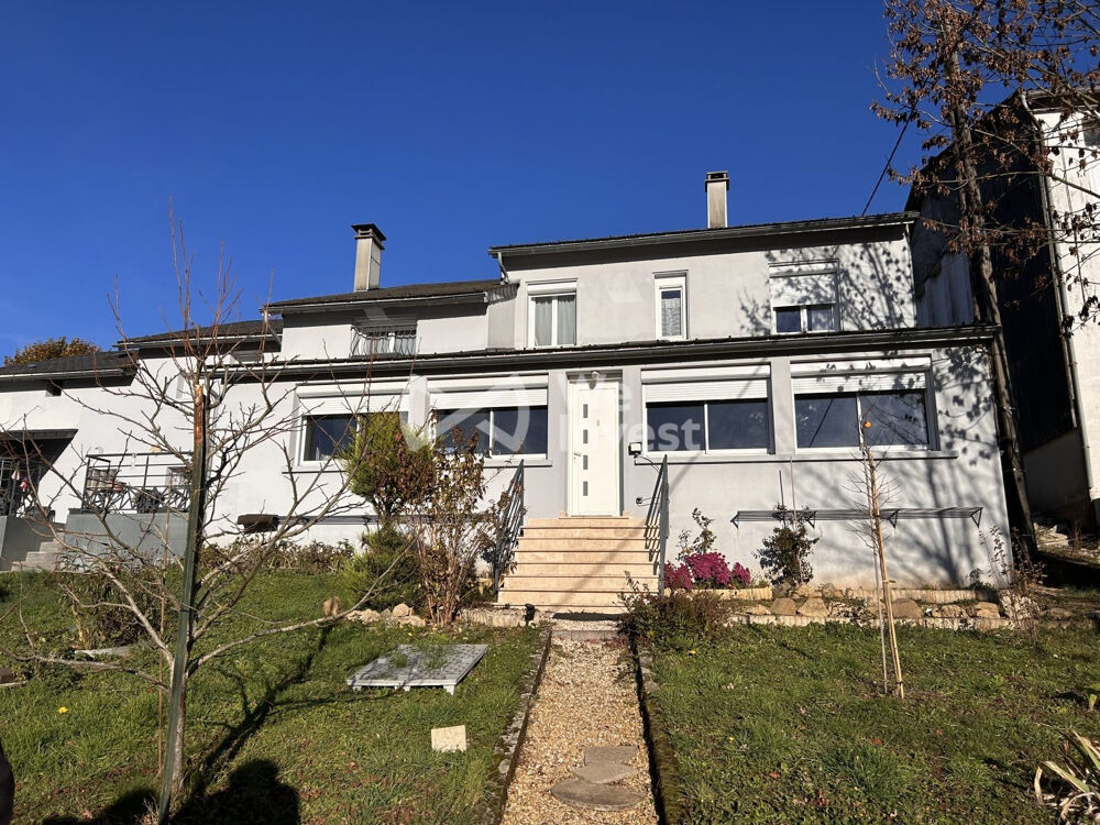 Maison 7 pièces 141 m² · à Lacaune · 141 m² · 237 000 €