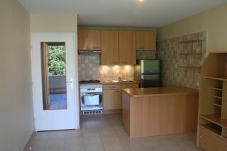  Appartement à louer 2 pièces 43 m²