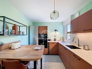  Appartement � vendre 4 pi�ces 136 m�