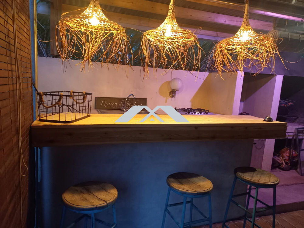 � vendre  Maison Saint-Louis (97421)