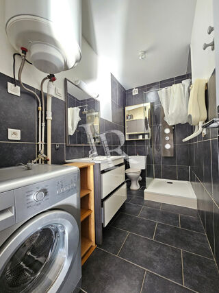  Appartement à louer 2 pièces 42 m²