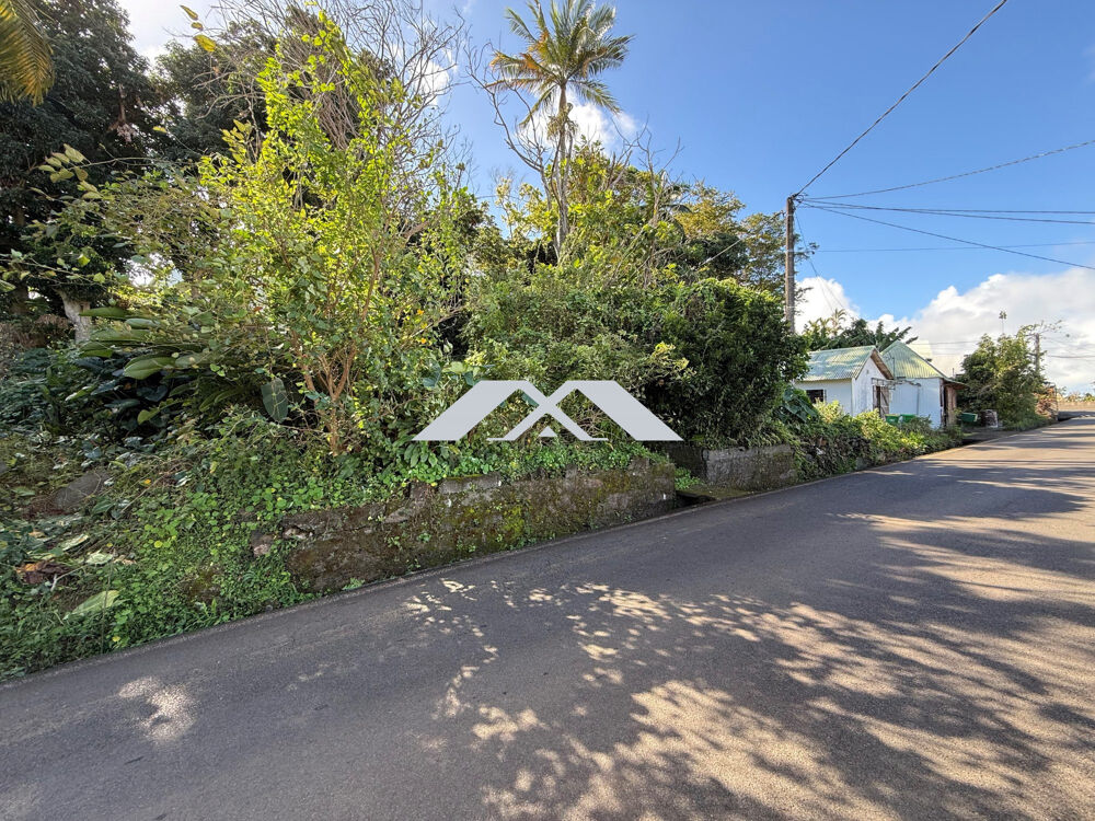 Vente Maison PETITE-ÎLE – Opportunité rare à seulement 3 minutes du cent Petite île