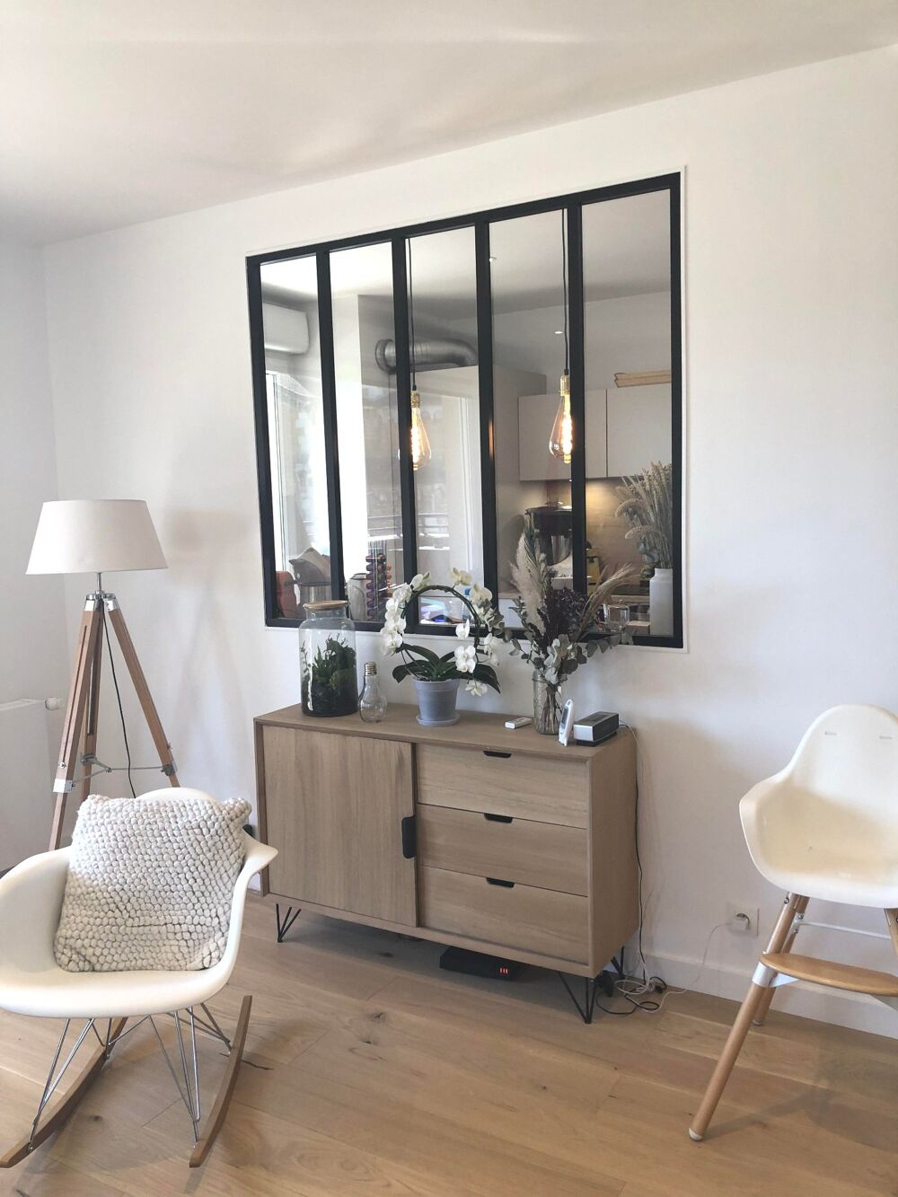 T4 non-meublé, balcon 30m², cave, parking et garage