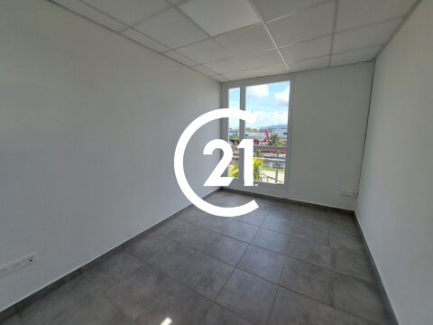   LE LAMENTIN - ZI Lézarde - Bureau comme neuf de 85 m² 