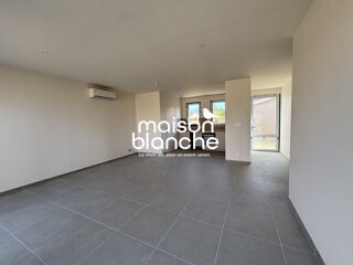  Maison à louer 4 pièces 84 m²