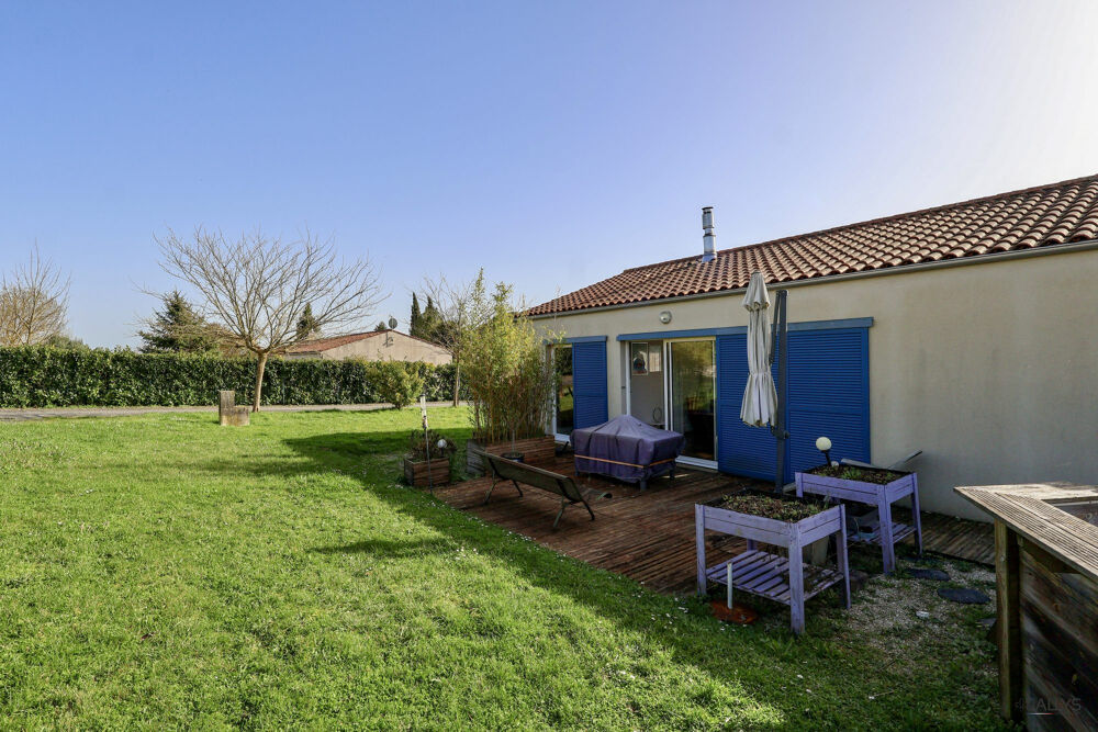Maison de plain-pied située à Dompierre S/Charente