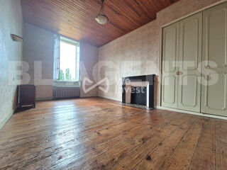  Maison � vendre 7 pi�ces 245 m�